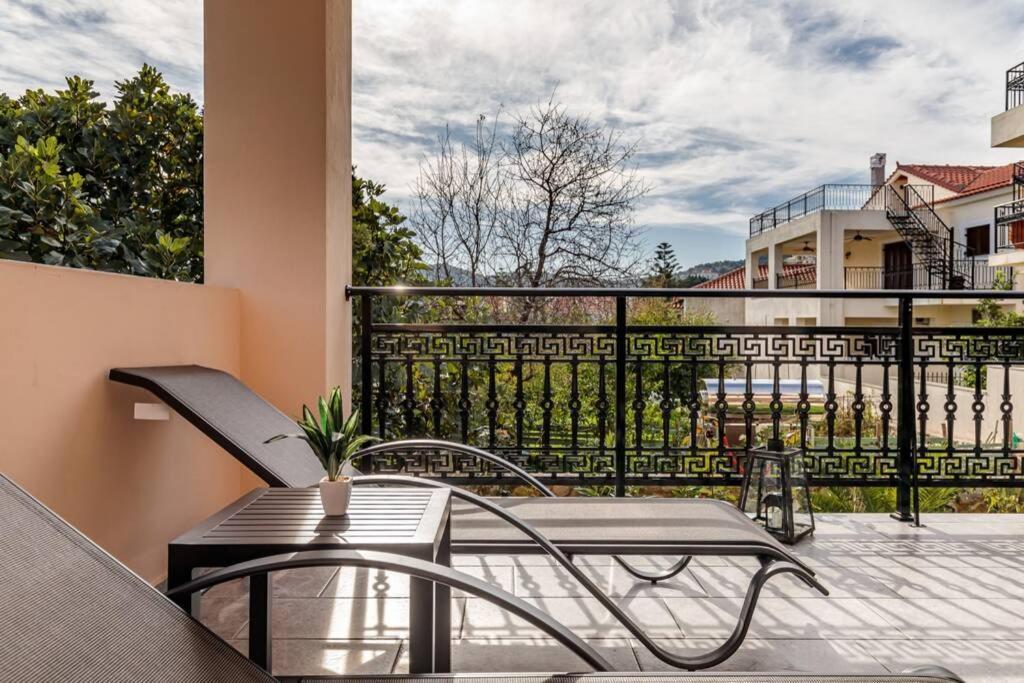 Meandros Apartment Garden View سكوبيلوس تاون المظهر الخارجي الصورة